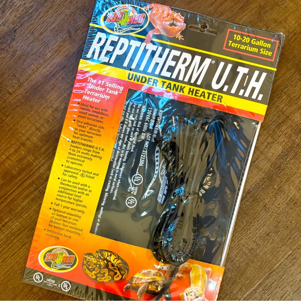 Zoo Med ReptiTherm U.T.H. Under Tank Heater - 10-20 Gallon Terrarium Size